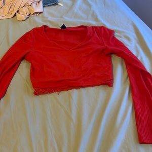 (little stain) SHEIN v neck lace hem rib knit tee